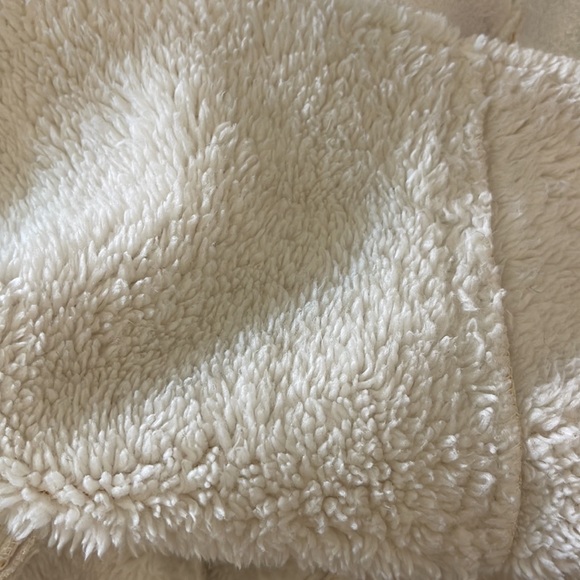 Sherpa Vest White - Picture 7 of 7